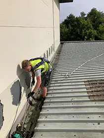 Aylesbury Industrial Roofing gutter cleaning